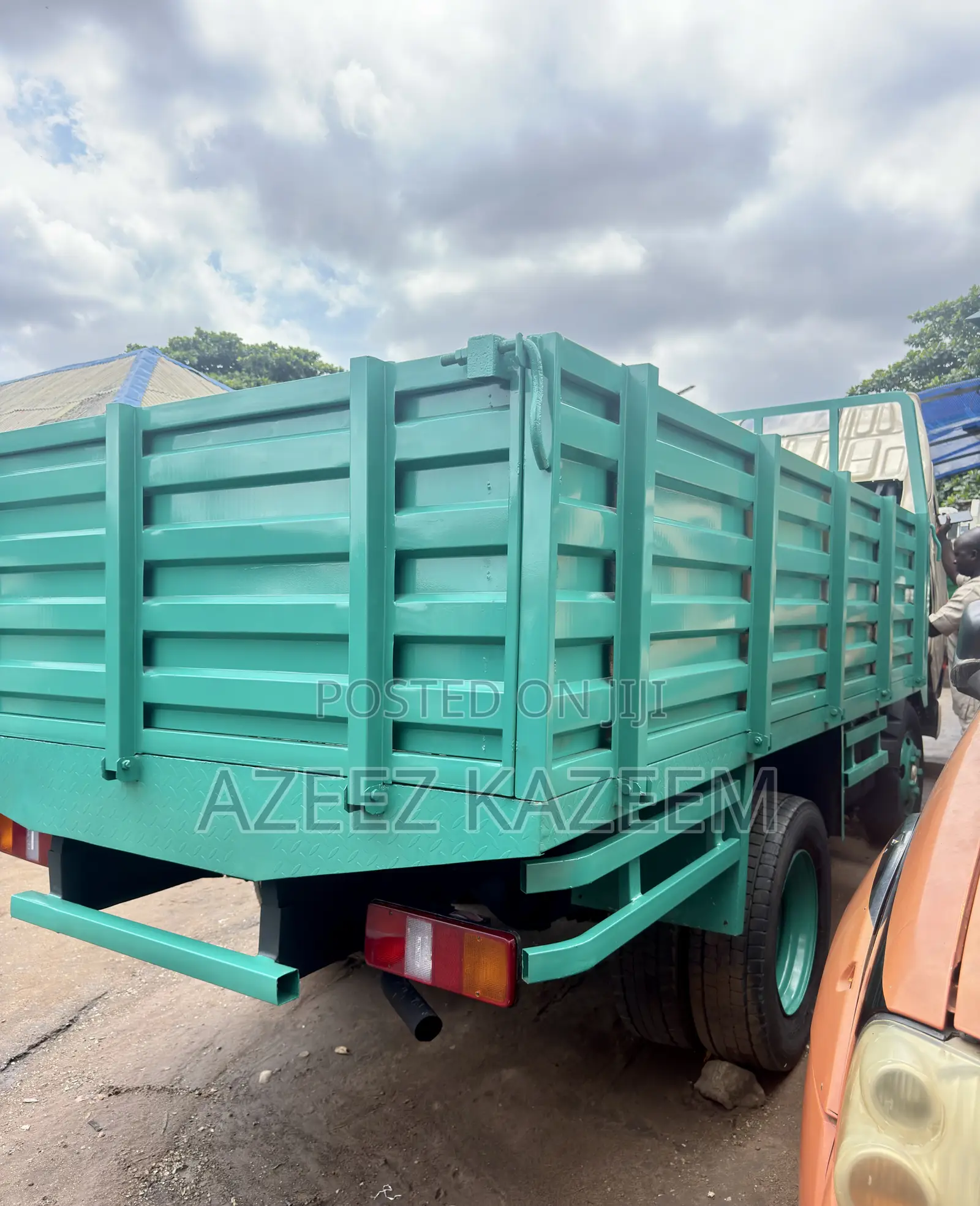 Toyota Dyna 200 Newly Registered Petrol Engine