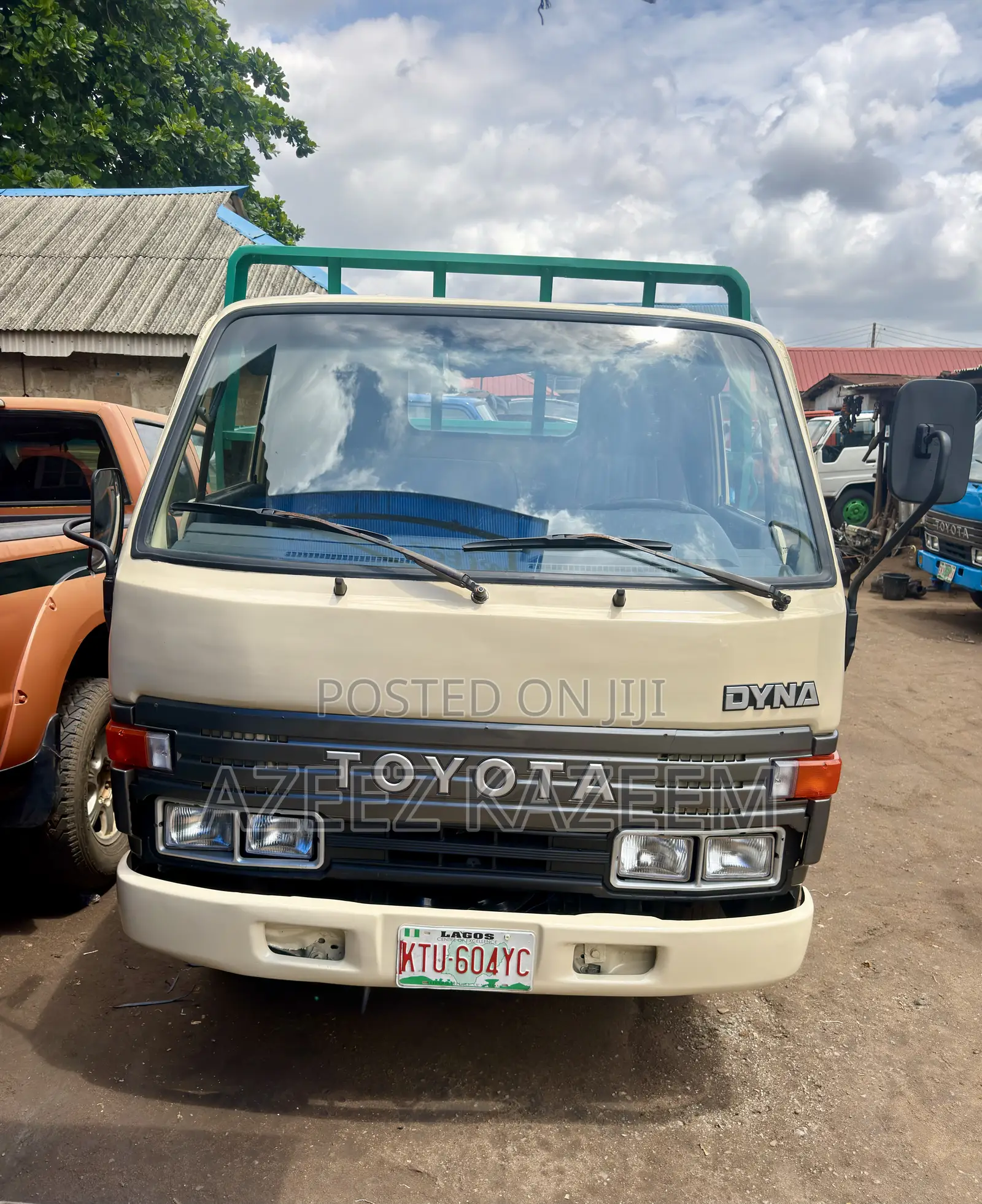 Toyota Dyna 200 Newly Registered Petrol Engine
