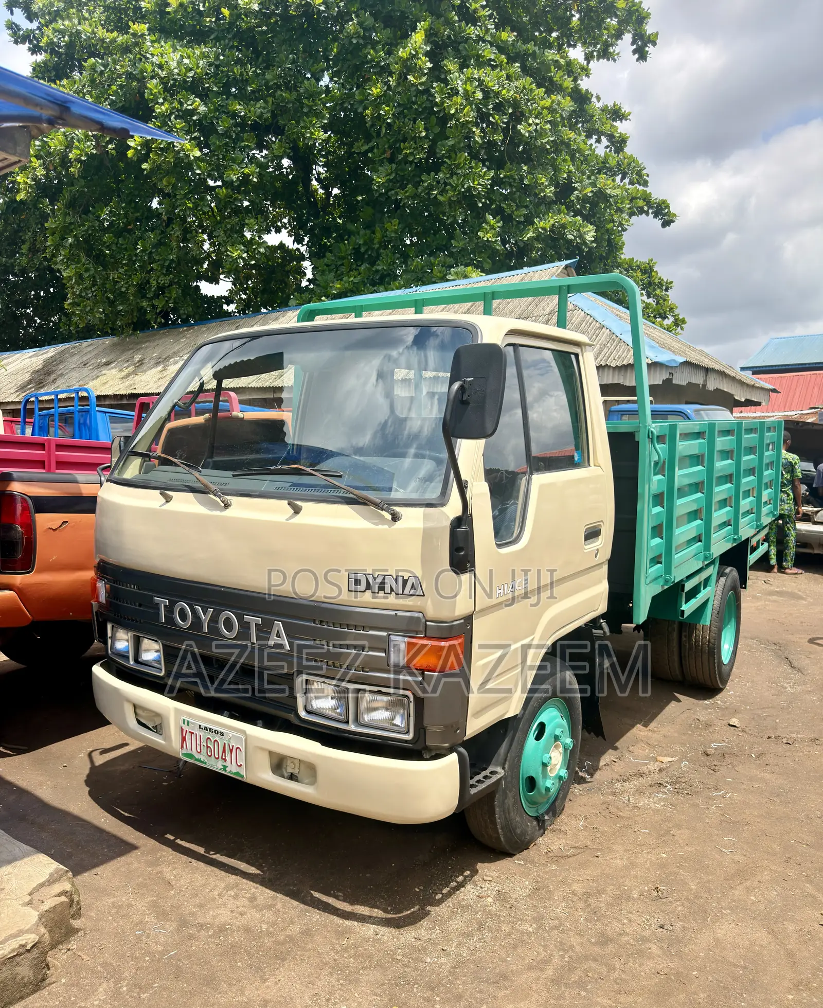 Toyota Dyna 200 Newly Registered Petrol Engine