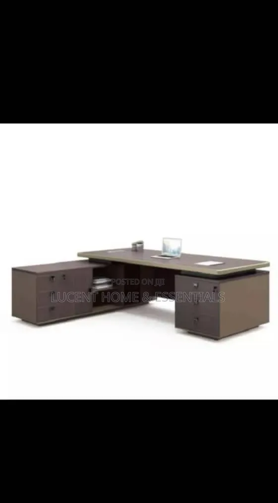 Grand Presidential Wooden Office Desk With Integrated Storage Cabinets
