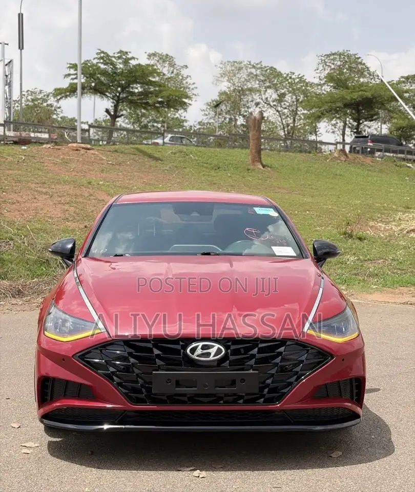 Hyundai Sonata 2021 Red