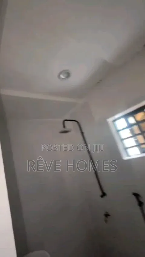 2bdrm Block of Flats in Ilupeju Industrial Estate for rent