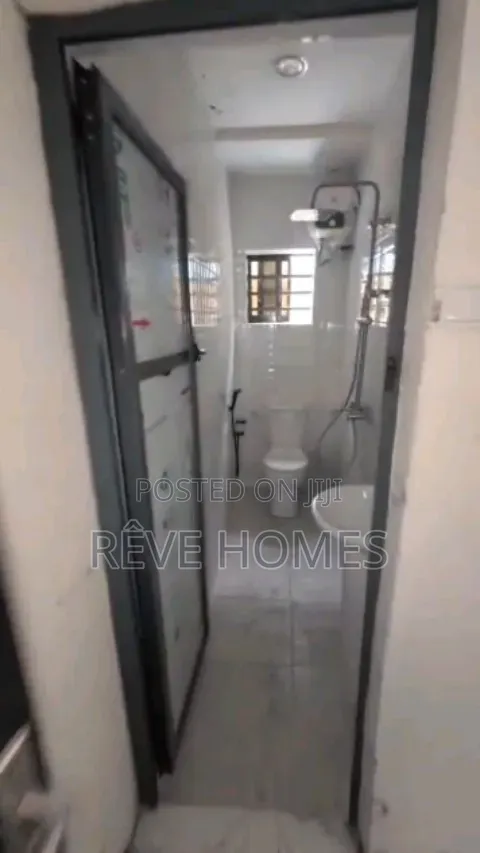 2bdrm Block of Flats in Ilupeju Industrial Estate for rent