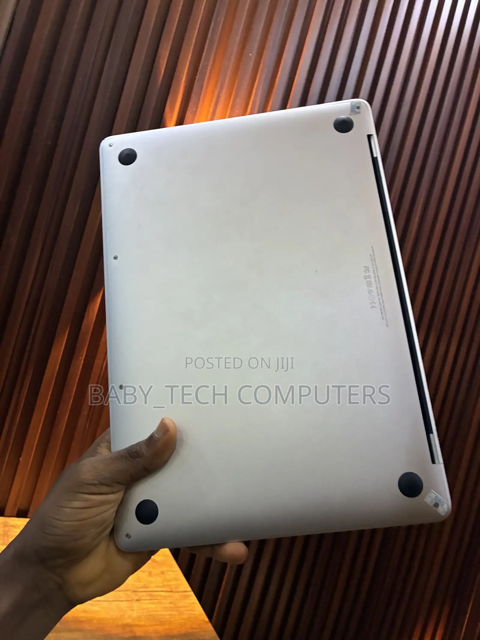 Laptop Apple MacBook Pro 2017 8GB Intel Core i5 SSD 256GB