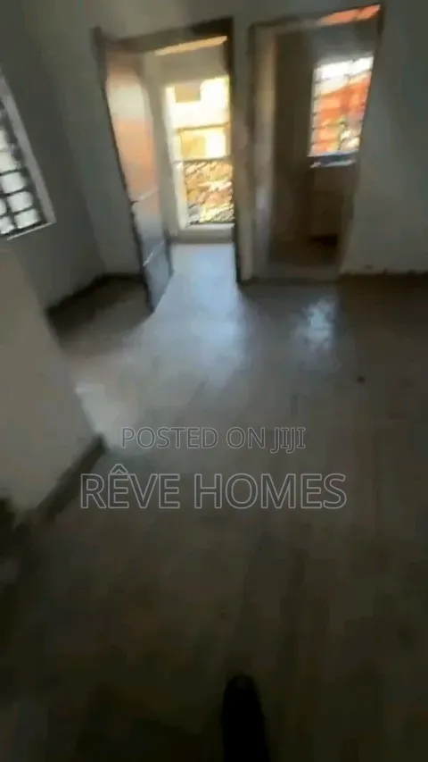 Mini Flat in Fadeyi for rent