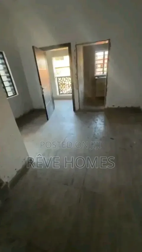Mini Flat in Fadeyi for rent
