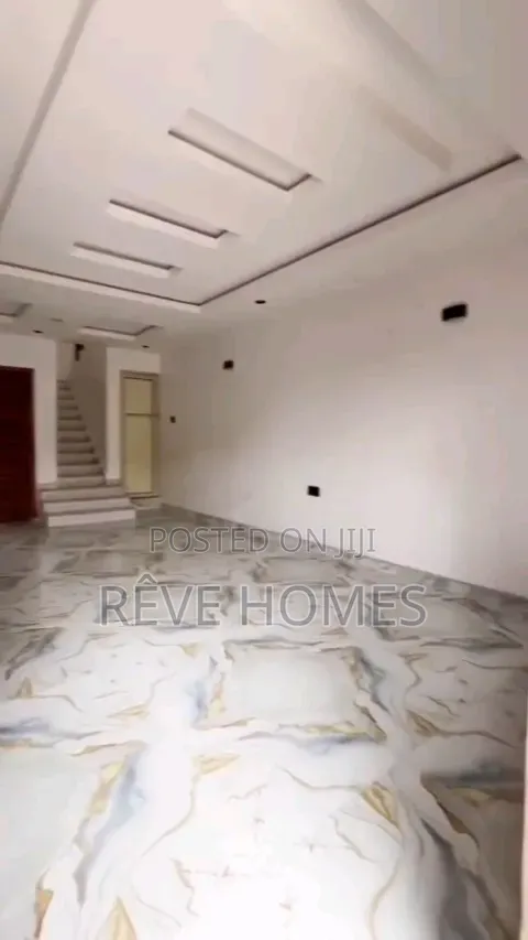 2bdrm Duplex in Shomolu / Shomolu for rent