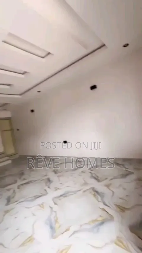 2bdrm Duplex in Shomolu / Shomolu for rent