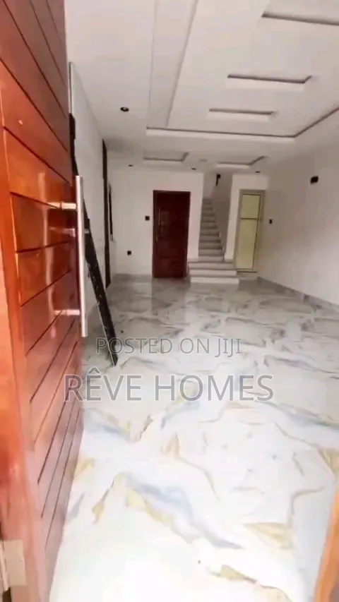 2bdrm Duplex in Shomolu / Shomolu for rent