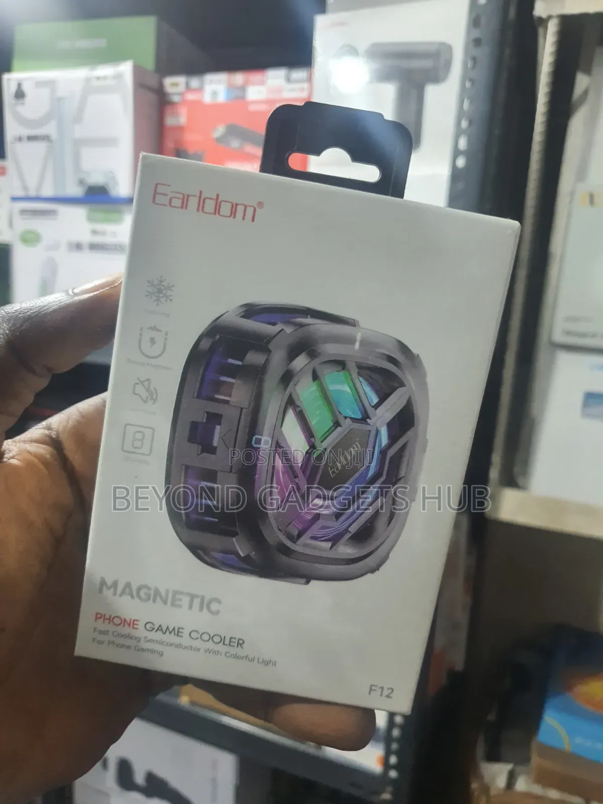 Earldom F12 Magnetic Phone Game Cooler
