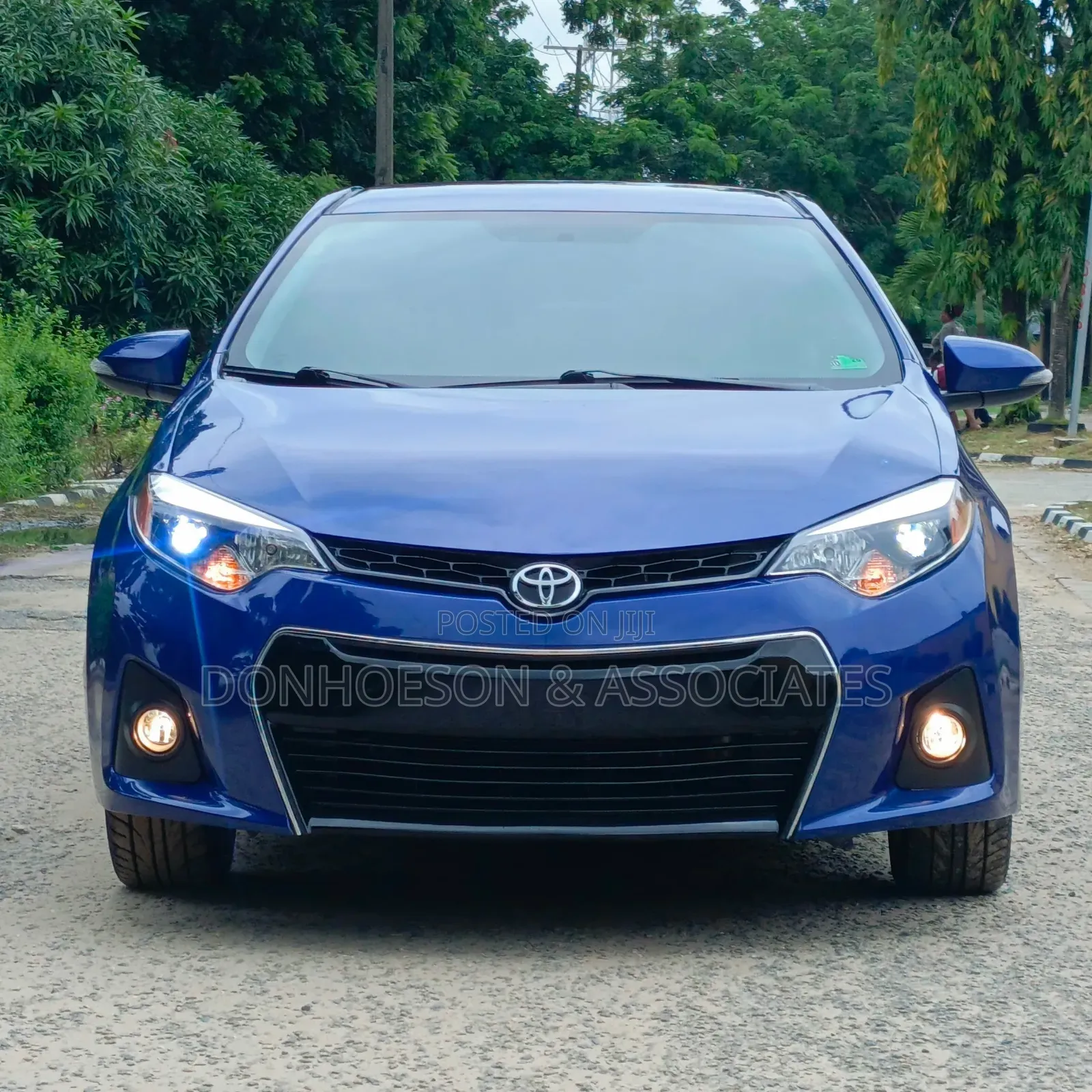 Toyota Corolla 2015 Blue