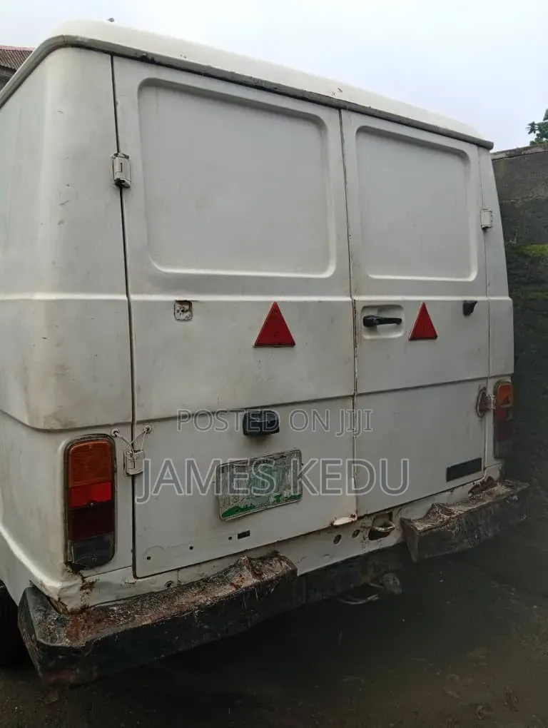 Volkswagen LT 2005 White
