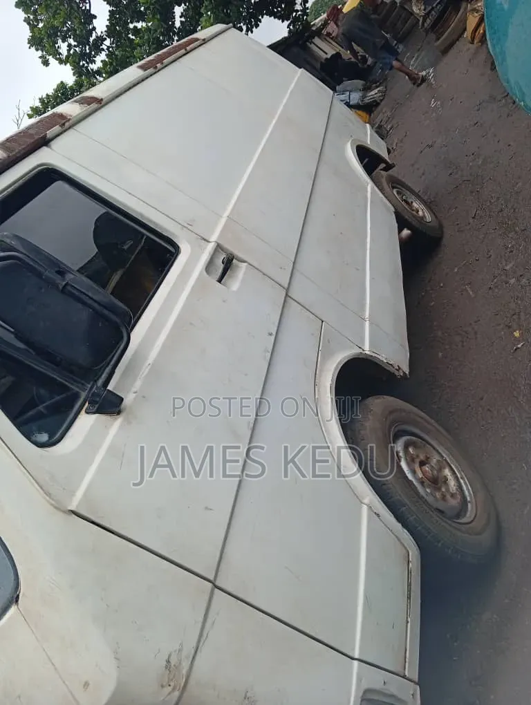 Volkswagen LT 2005 White