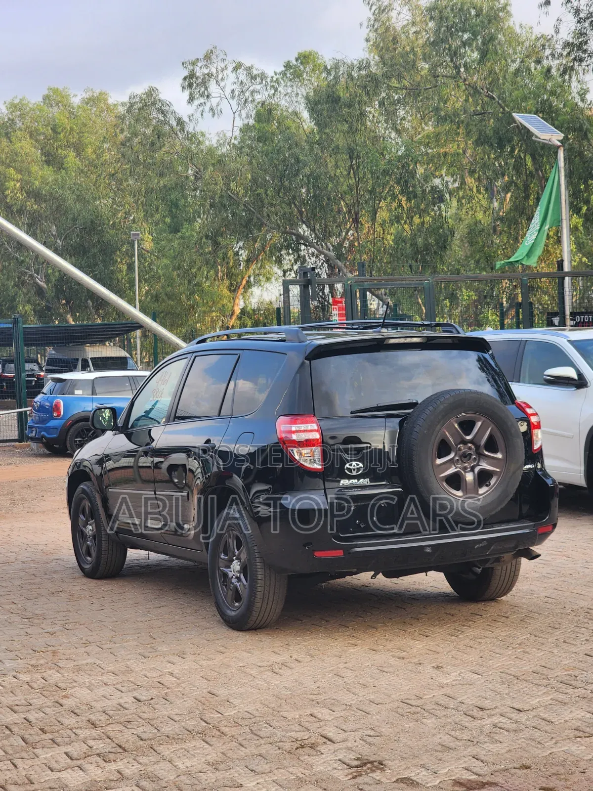 Toyota RAV4 2.5 2011 Black