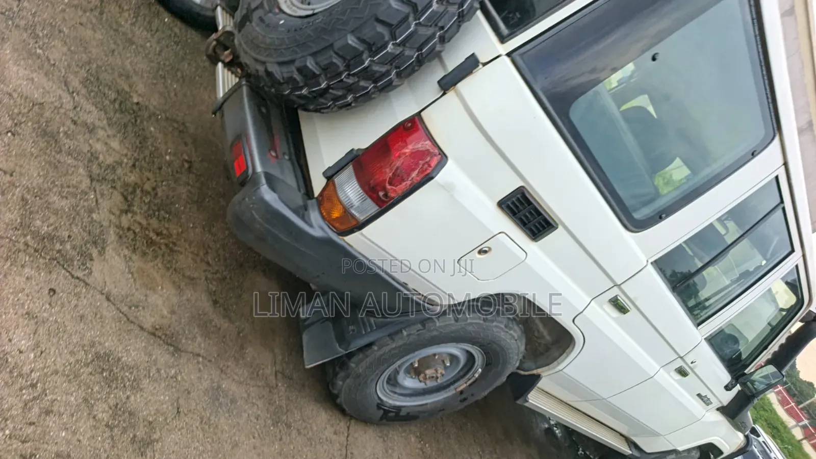 Toyota Land Cruiser 2018 White