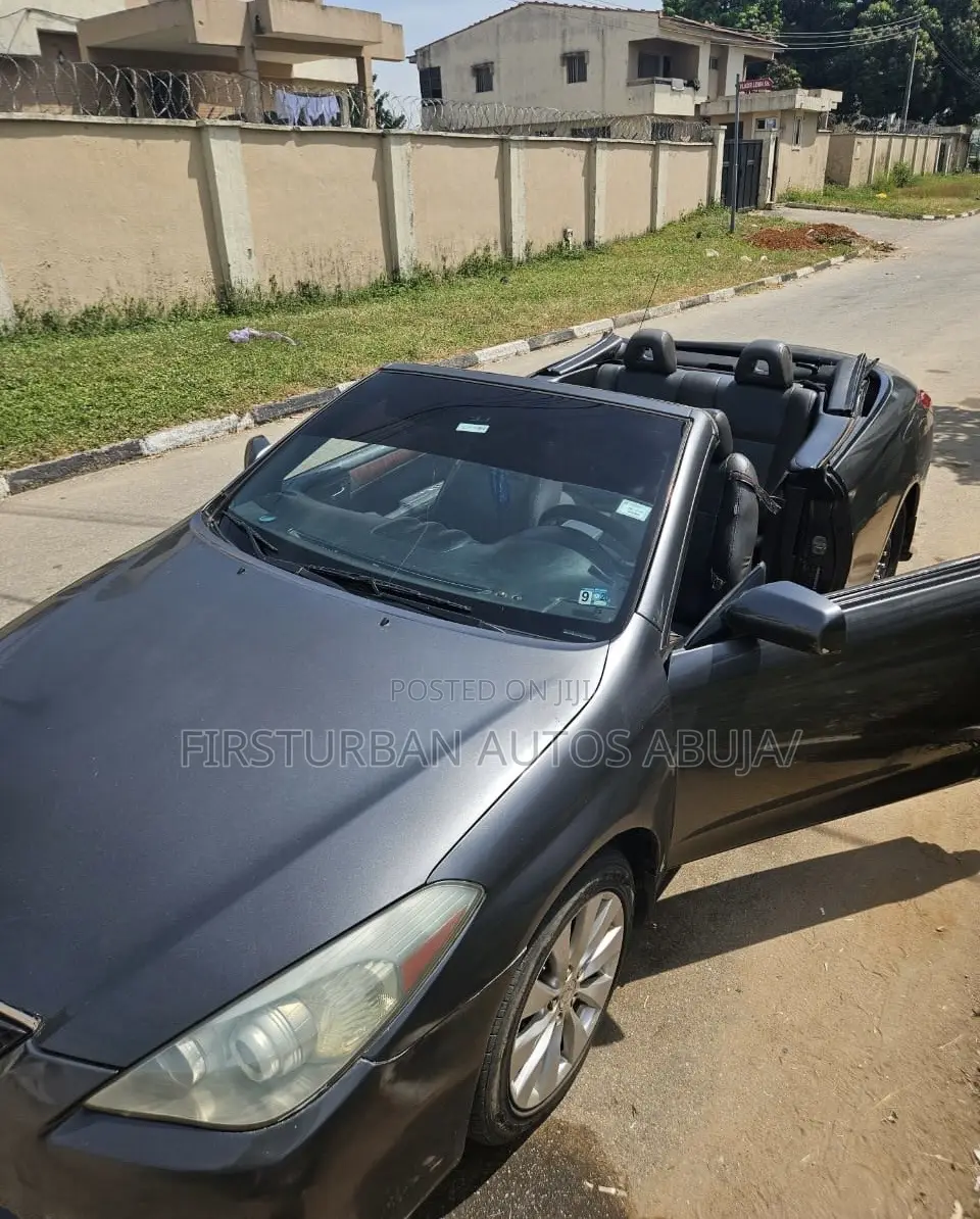 Toyota Solara 3.3 Convertible 2006 Gray