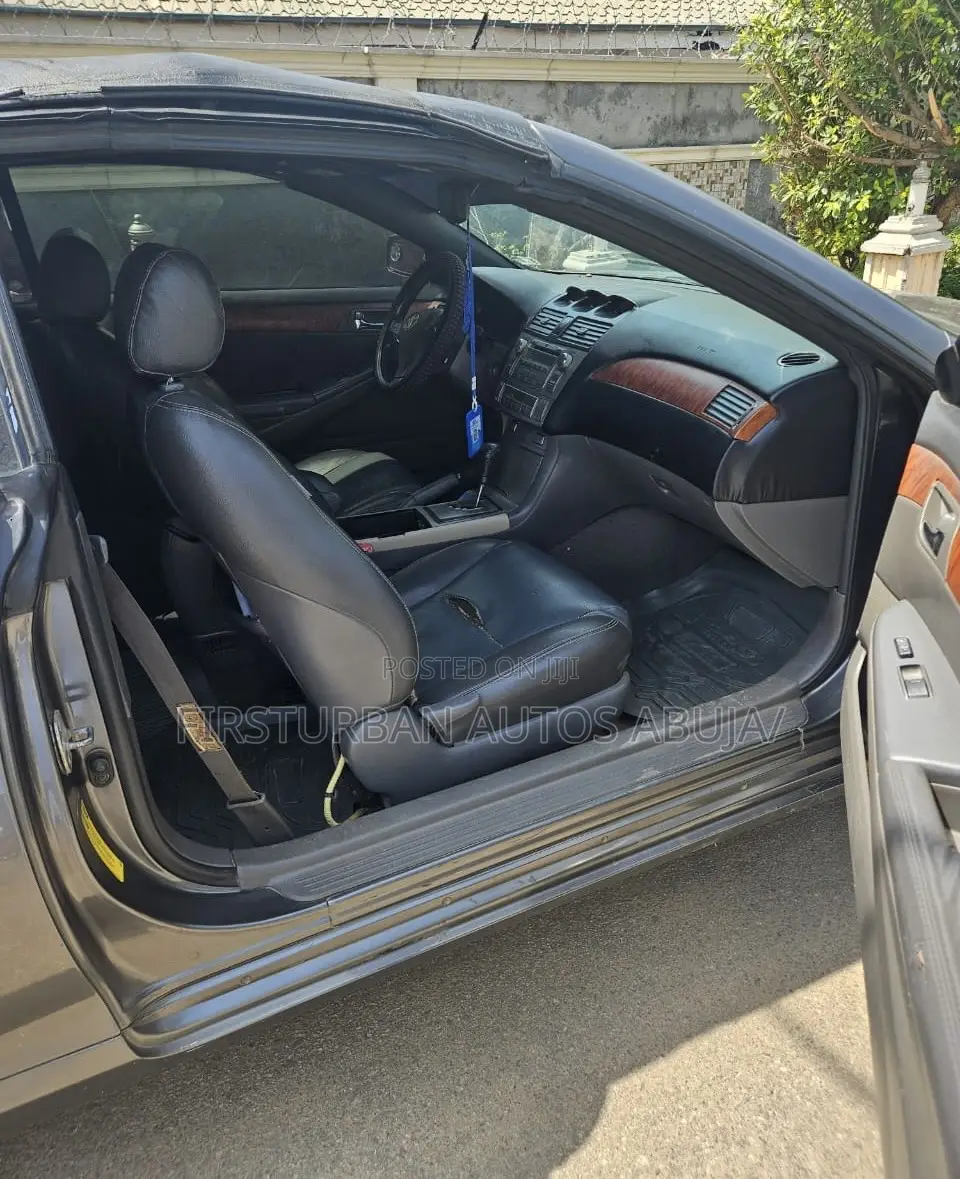 Toyota Solara 3.3 Convertible 2006 Gray