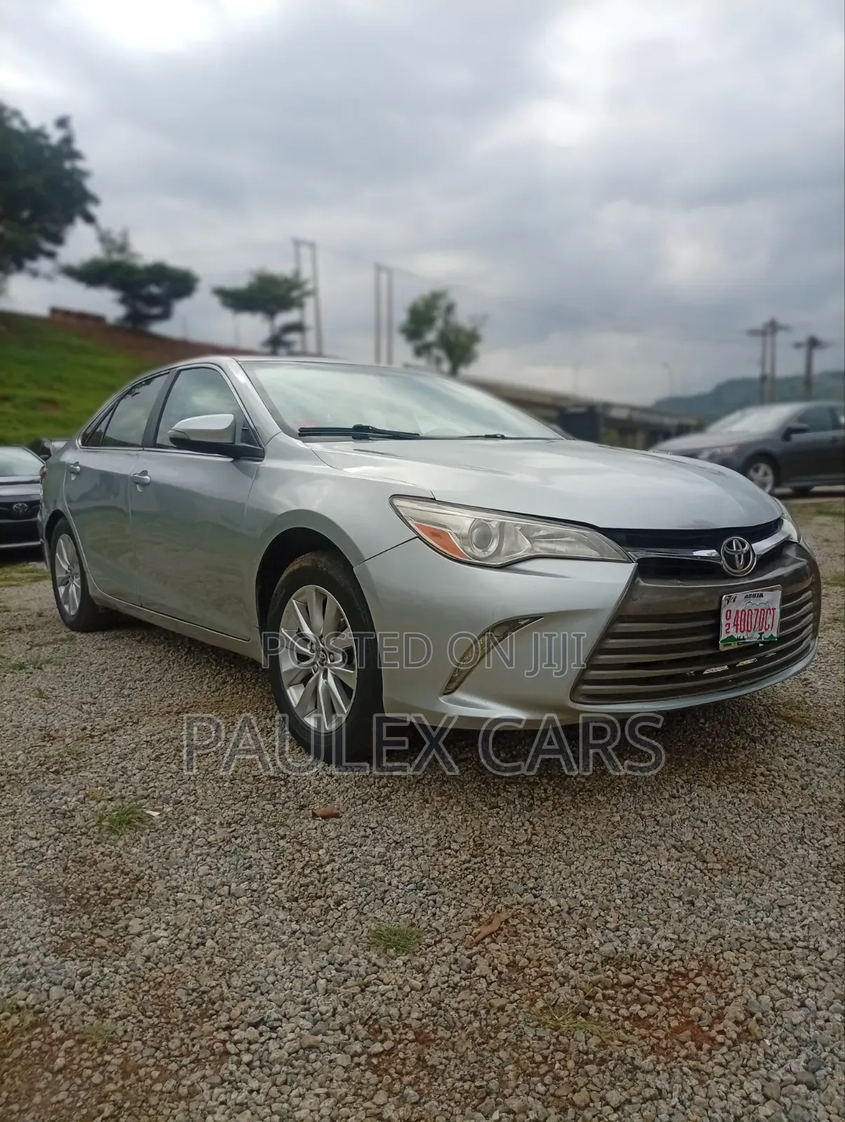 Toyota Camry 2016 Silver