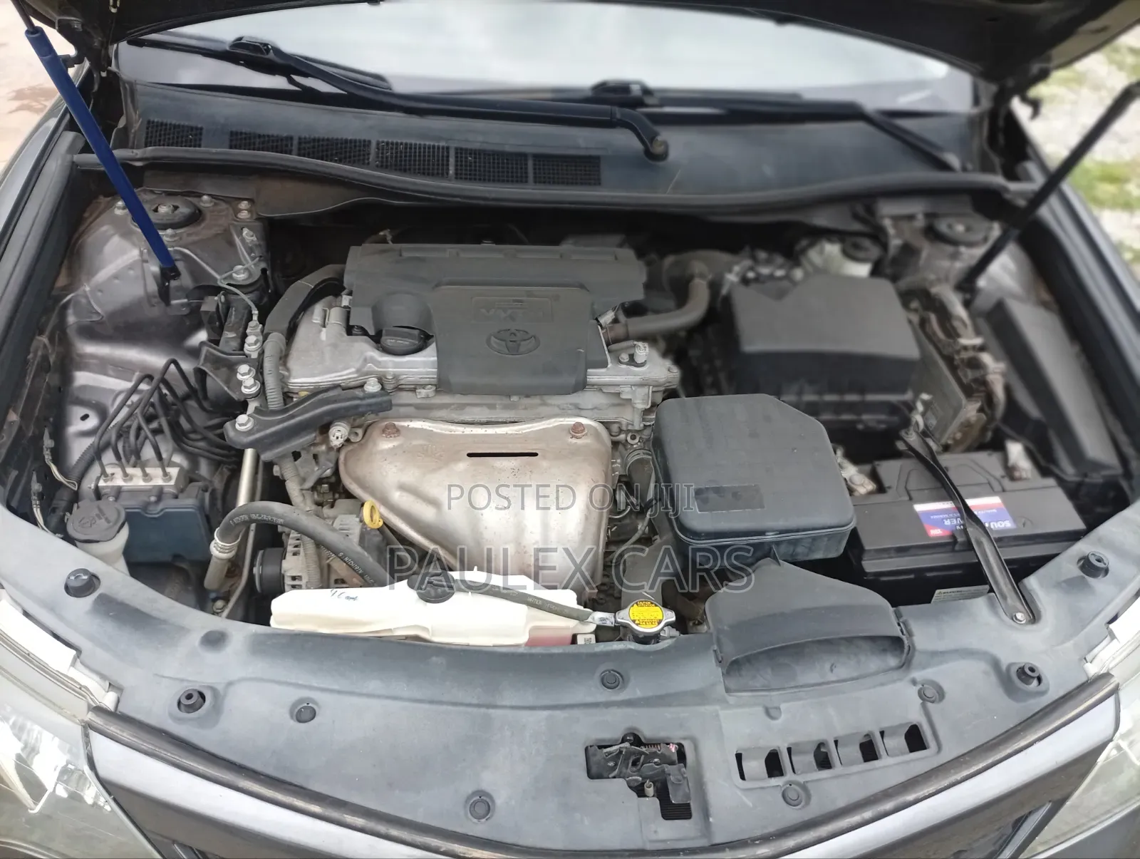 Toyota Camry SE 4dr Sedan (2.5L 4cyl 6A) 2014 Gray