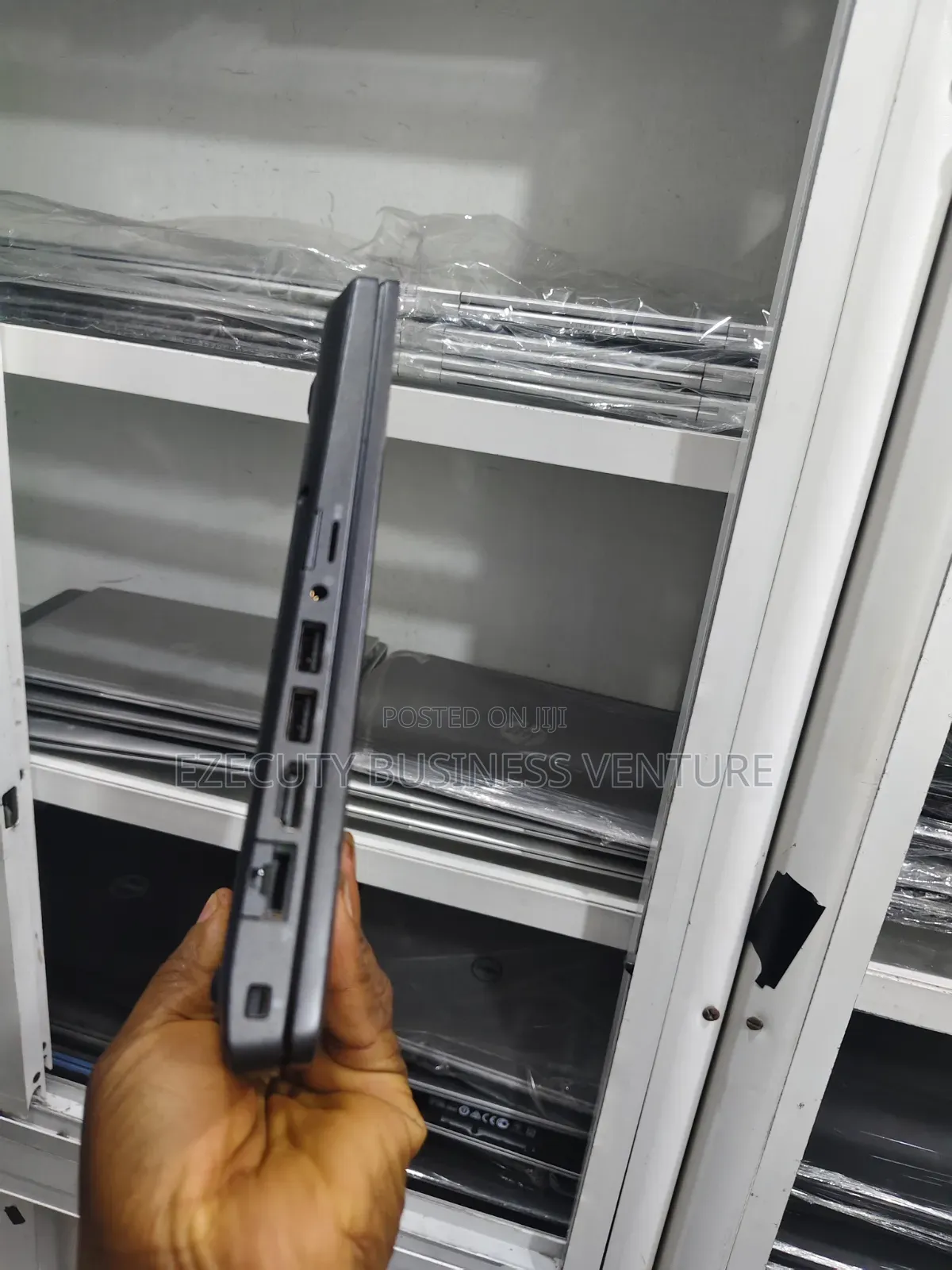 Laptop Dell Latitude 5400 8GB Intel Core i5 SSD 256GB