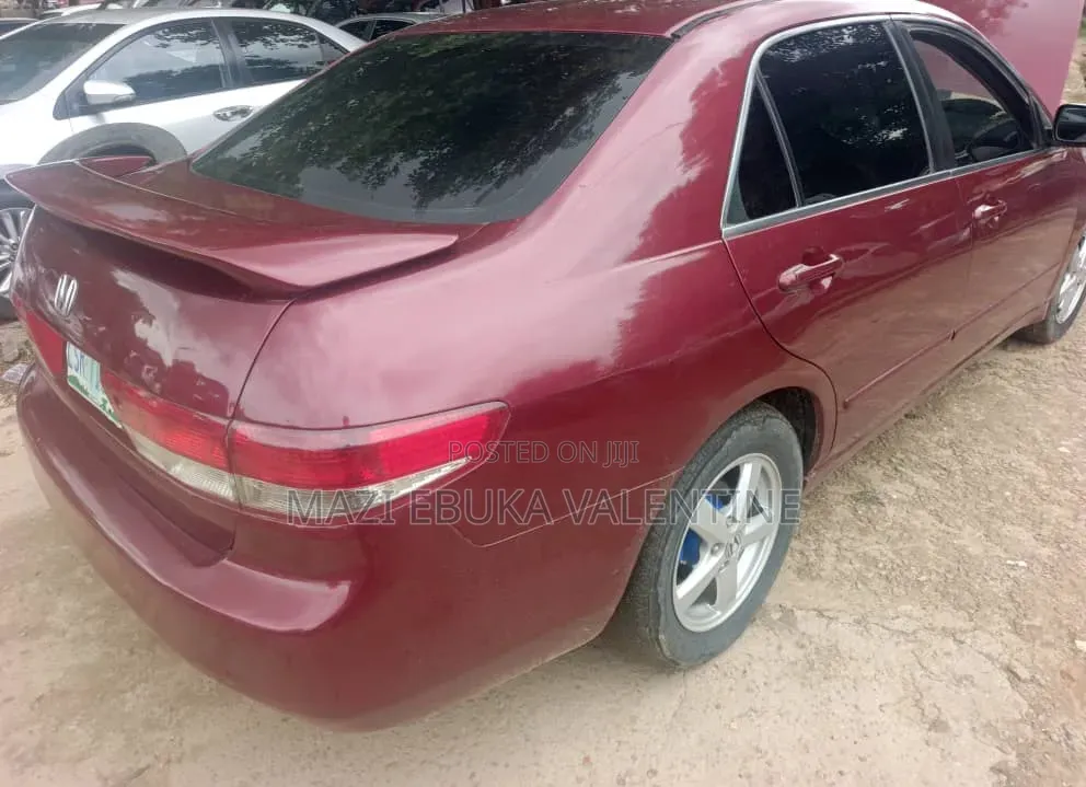 Honda Accord 2004 Red