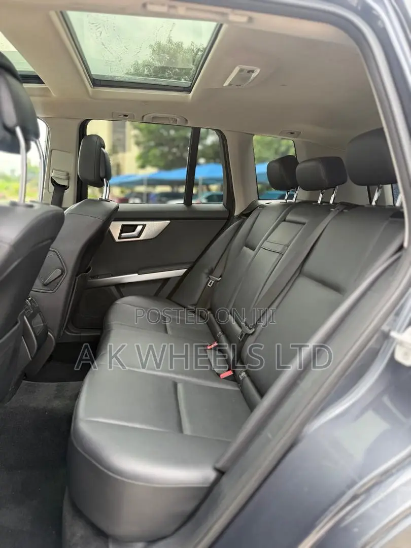 Mercedes-Benz GLK-Class 350 4MATIC 2014 Gray