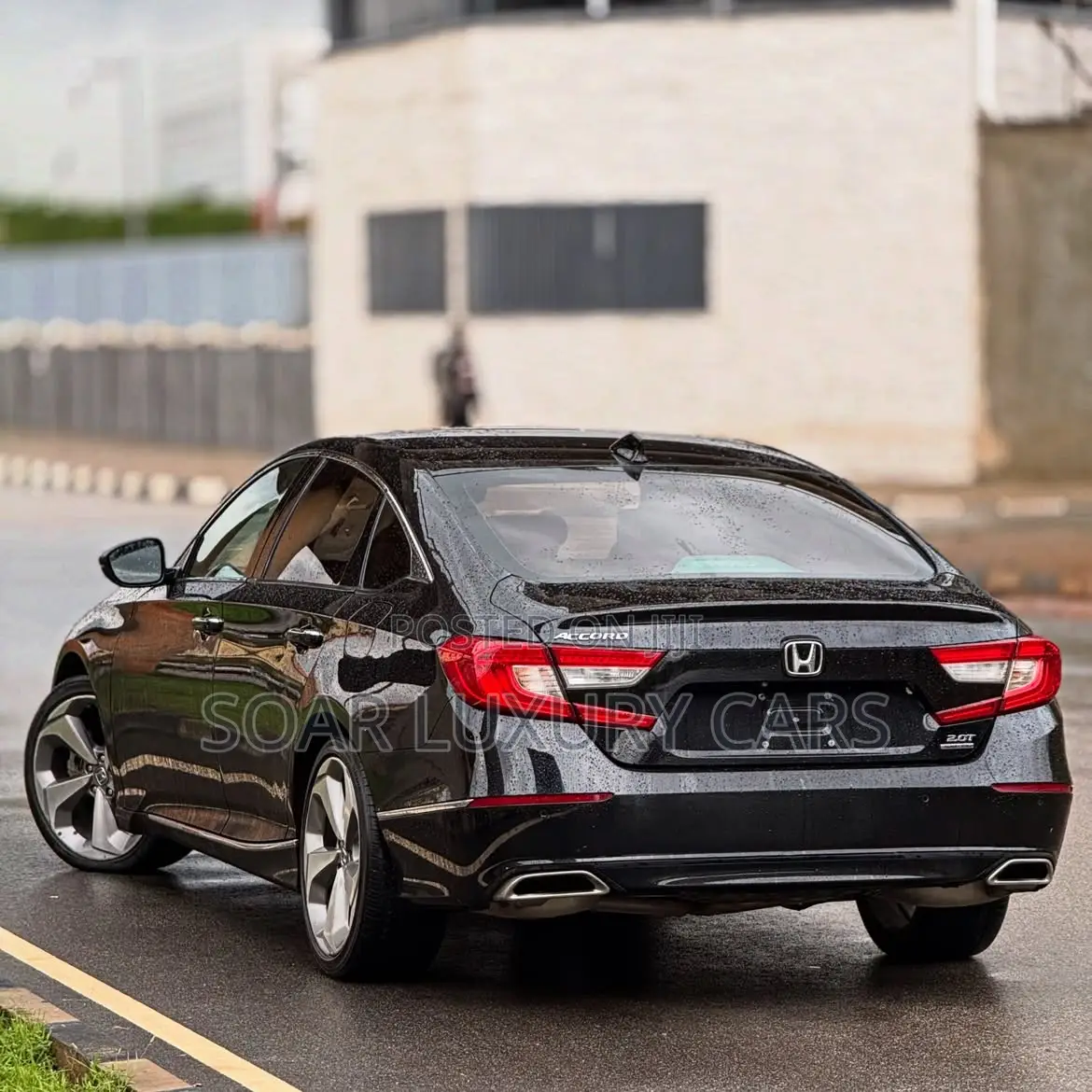 Honda Accord Touring 2.0T 2018 Black