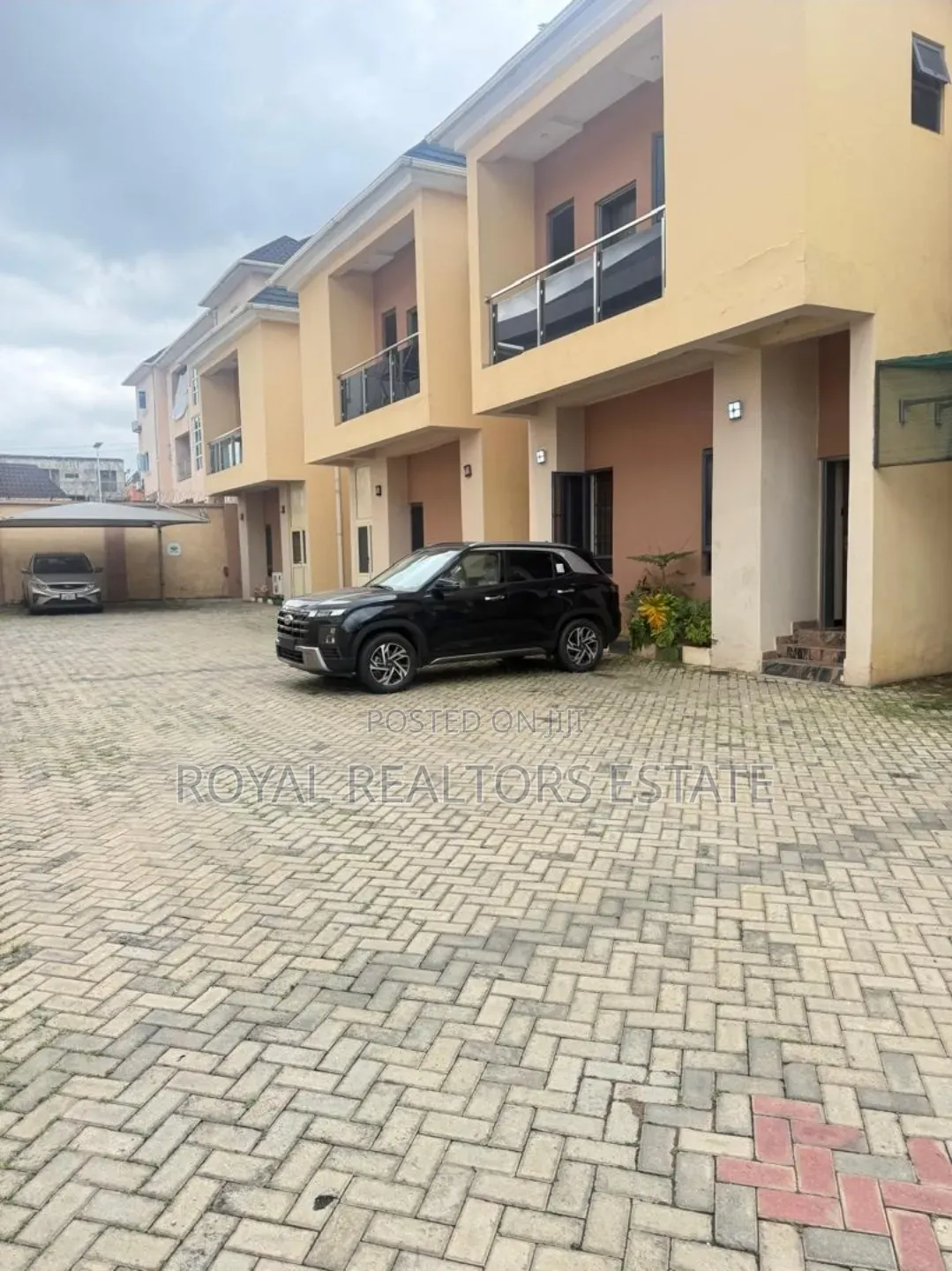 4bdrm Townhouse / Terrace in Jahi for rent