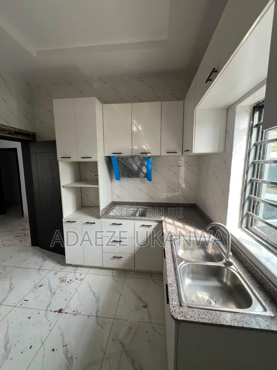 3bdrm Apartment in Ado / Ajah for sale