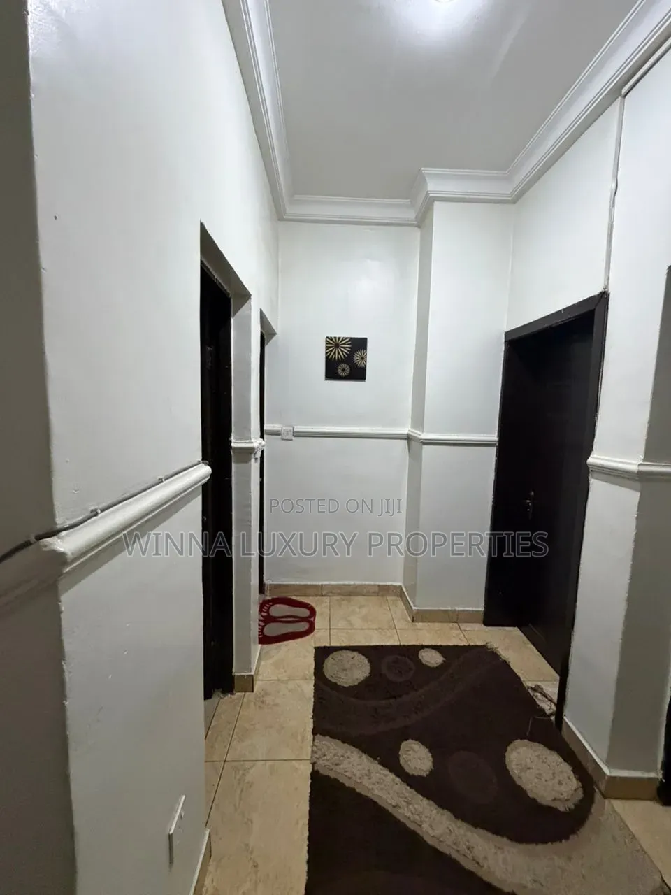 3bdrm Apartment in Wuse 2 for sale
