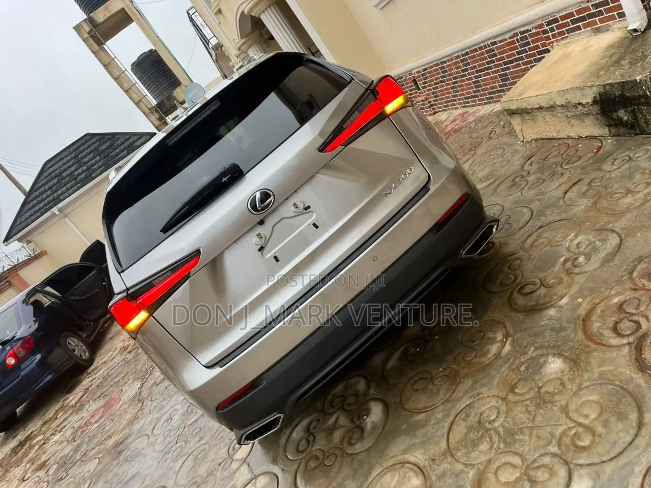 Lexus NX 2018 Silver