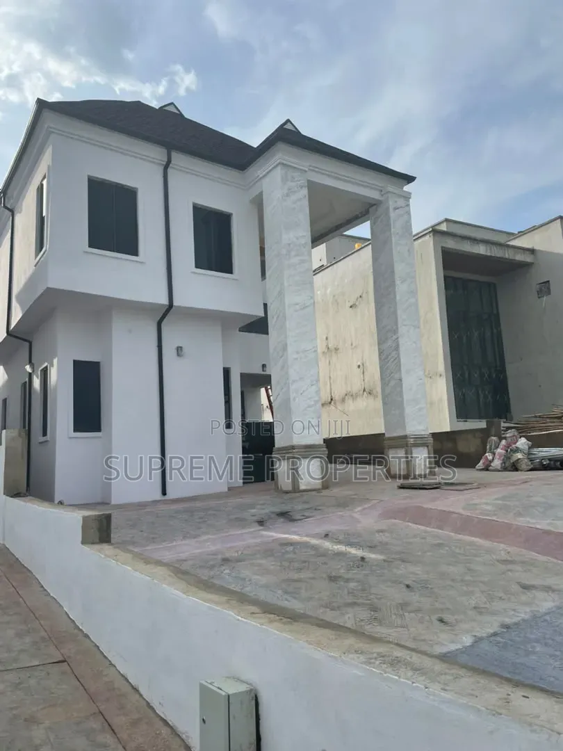 5bdrm Duplex in Engineer Lere Adigun for sale