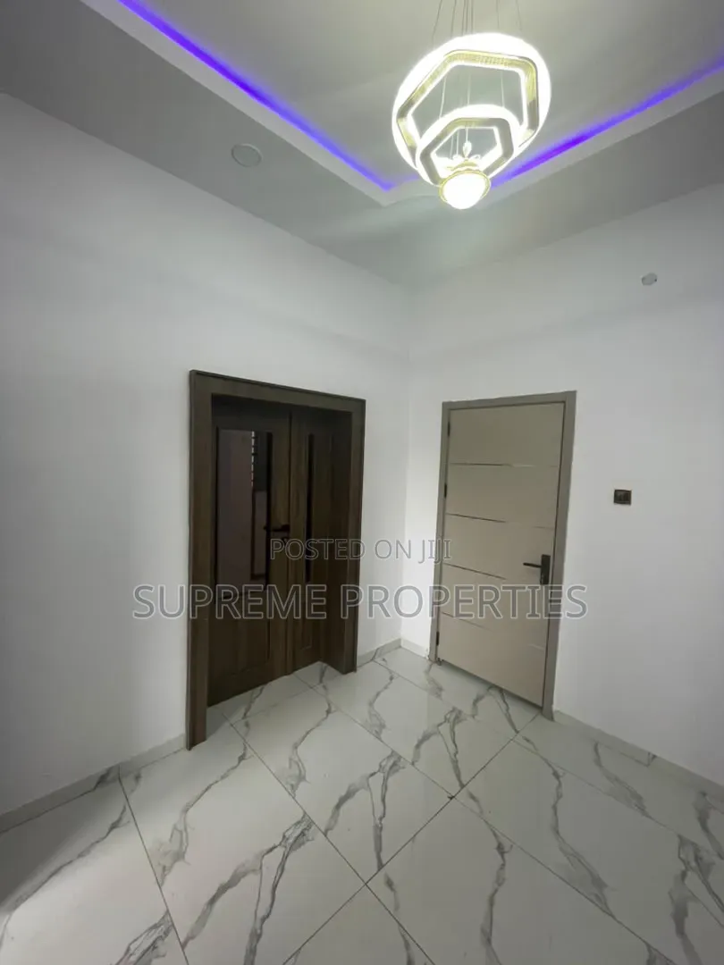 5bdrm Duplex in Engineer Lere Adigun for sale