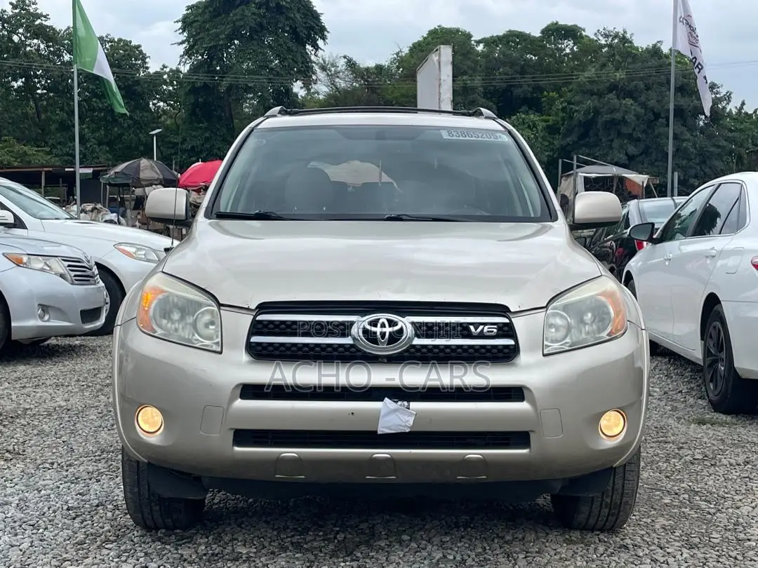 Toyota RAV4 2008 Gold