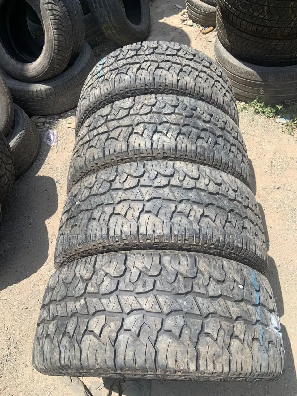  Lt305/55 R20 Cooper Off-Road Tire Available! 