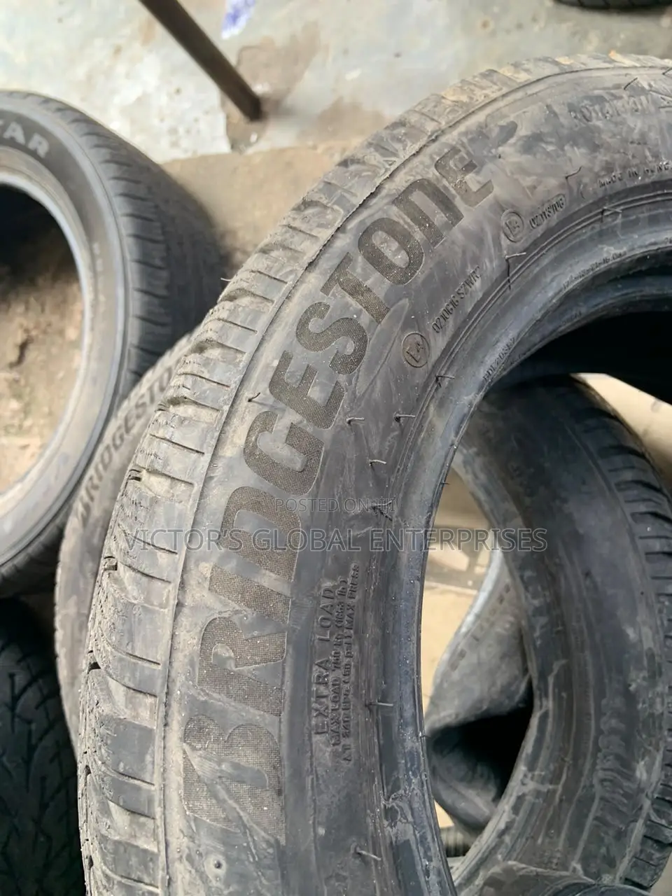 First Grade Tokunbo 215/55 R17 Tire – Clean Durable