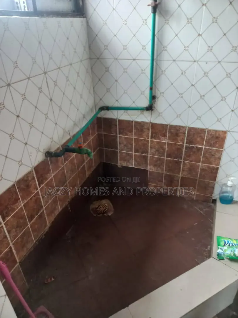 1bdrm Apartment in Bake Ville, Ado / Ajah for rent