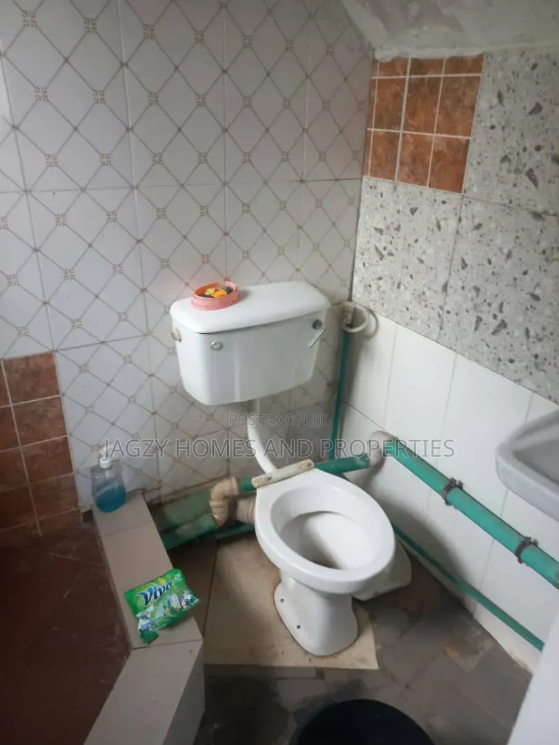 1bdrm Apartment in Bake Ville, Ado / Ajah for rent