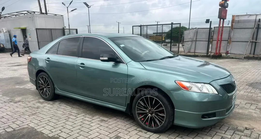 Toyota Camry 2008 Green