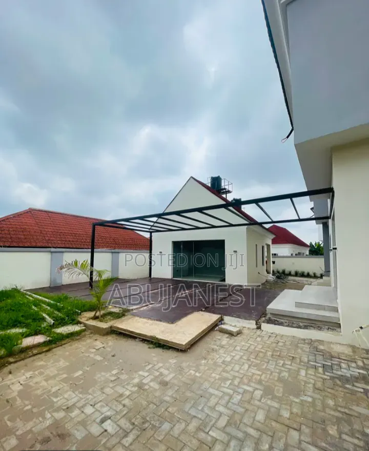 5bdrm Duplex in 5 Bedroom Fully, Lokogoma for sale