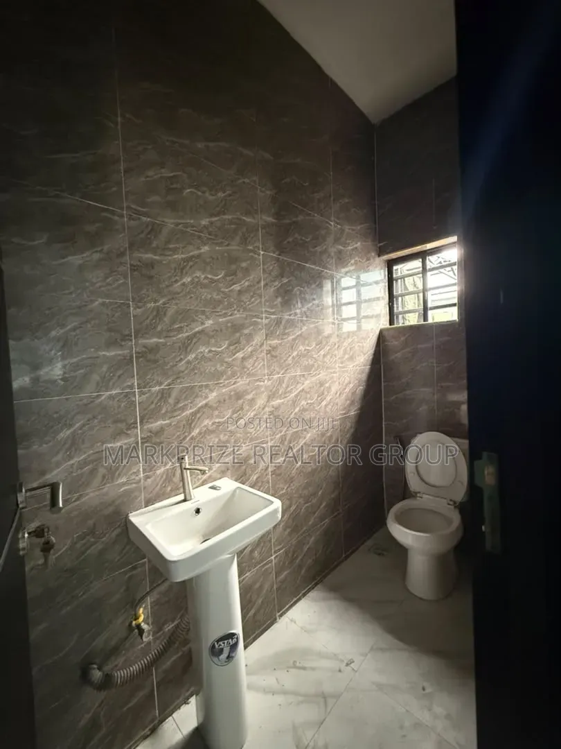 2bdrm Apartment in Abijo Gra for sale