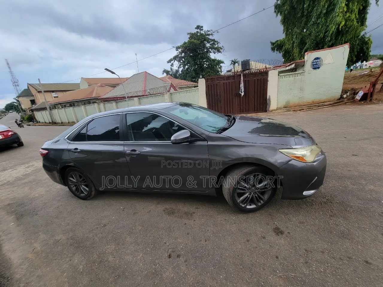 Toyota Camry SE 4dr Sedan (2.5L 4cyl 6A) 2016 Gray