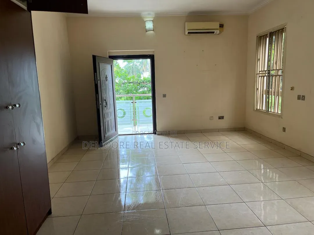 4bdrm Duplex in Alexander Road Ikoyi for rent