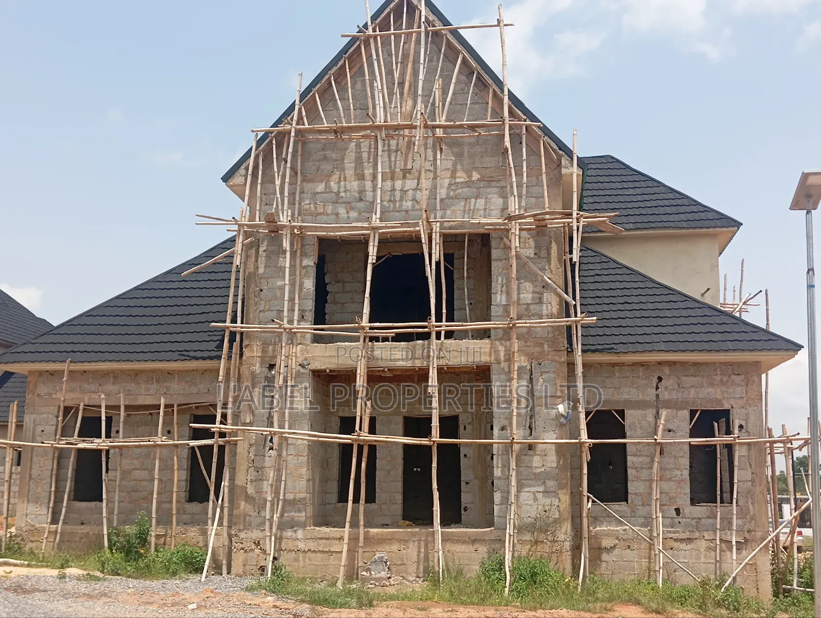 4bdrm Penthouse in Primelux Estate Apo, Wasa for sale