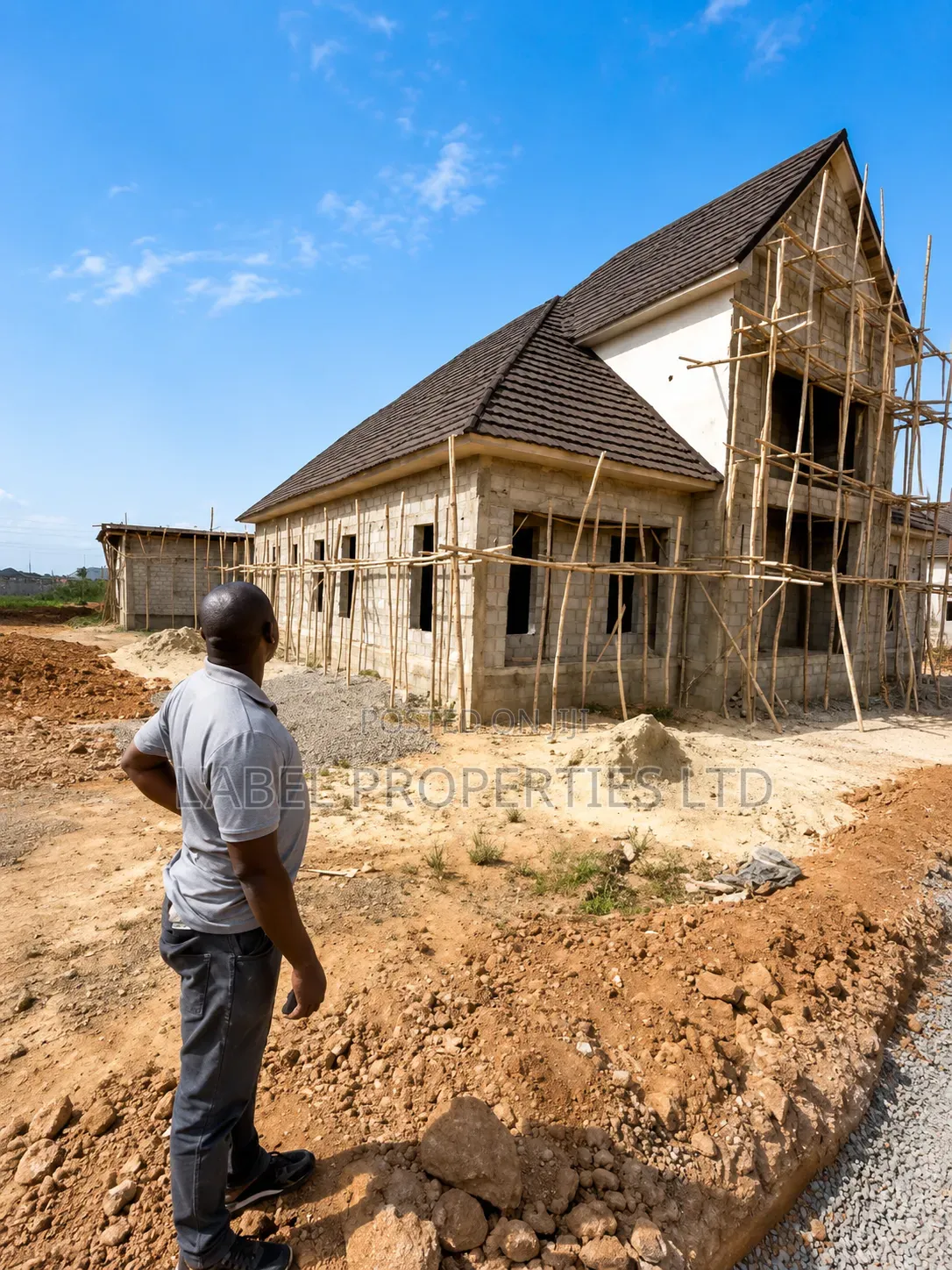 4bdrm Penthouse in Primelux Estate Apo, Wasa for sale