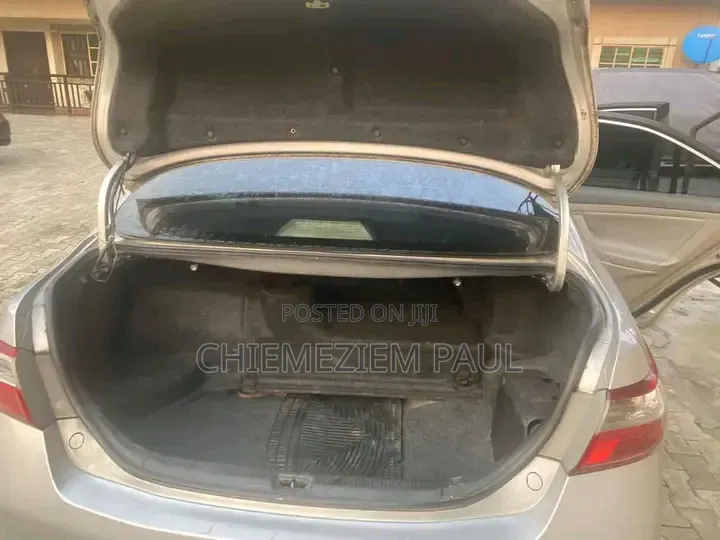 Toyota Camry 2008 Silver