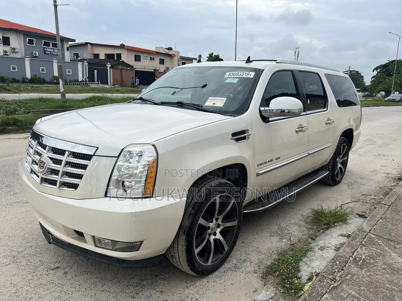 Cadillac Escalade ESV 2012 White