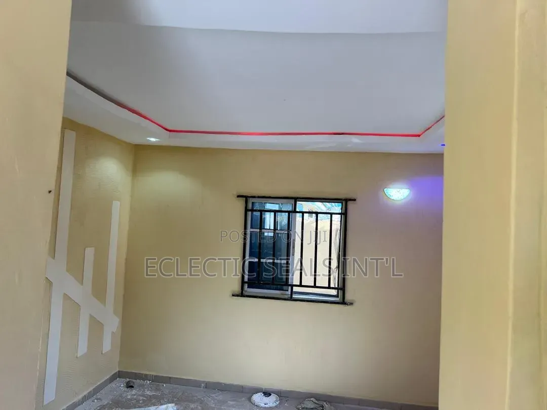 1bdrm Apartment in Sabon Lugbe for rent