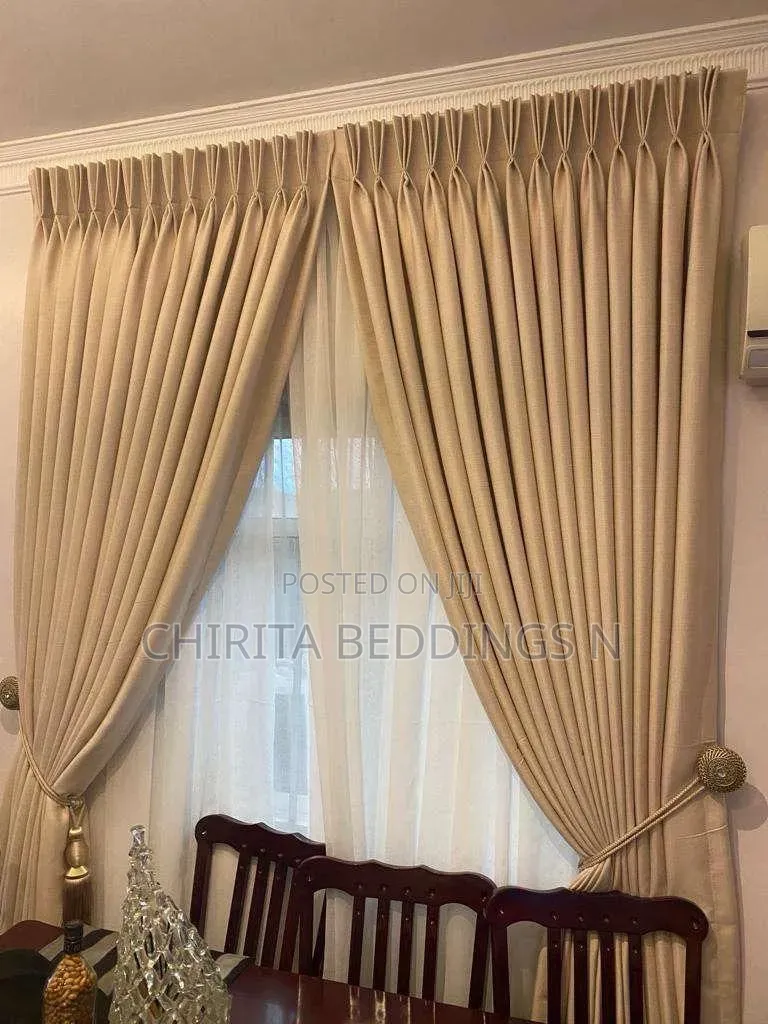 Pleated Curtain and Accessories