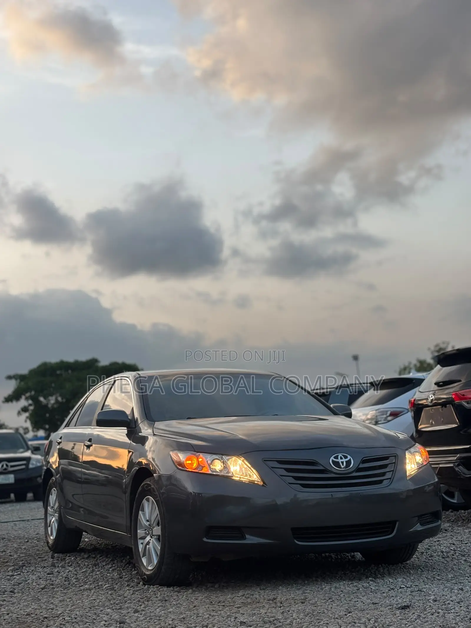 Toyota Camry LE 4dr Sedan (2.4L 4cyl 5A) 2008 Gray